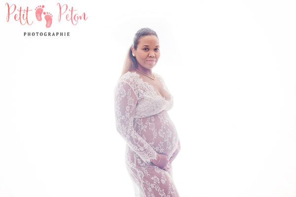 Photographe grossesse Val de Marne – Séance photo en studio