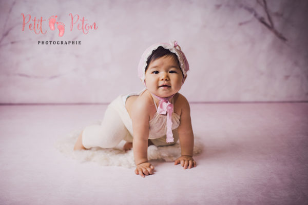 Séance photo studio Val de Marne – Séance photo avec un adorable bébé
