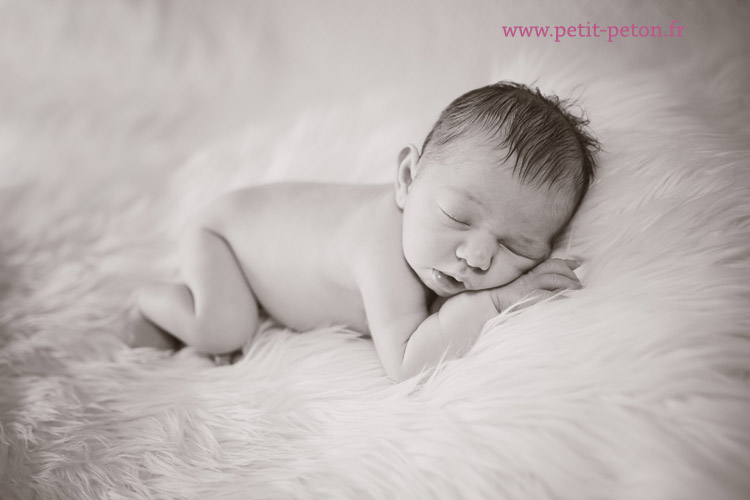 Photographe nouveau né Paris à domicile - Photos bébé