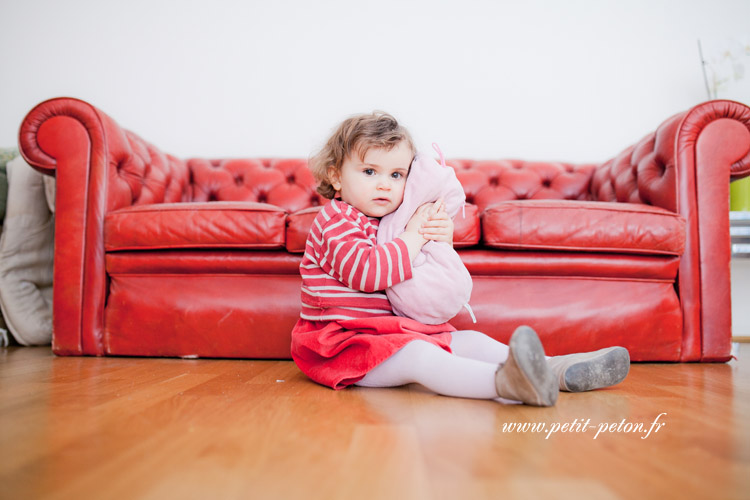 Photographe famille en intérieur Paris