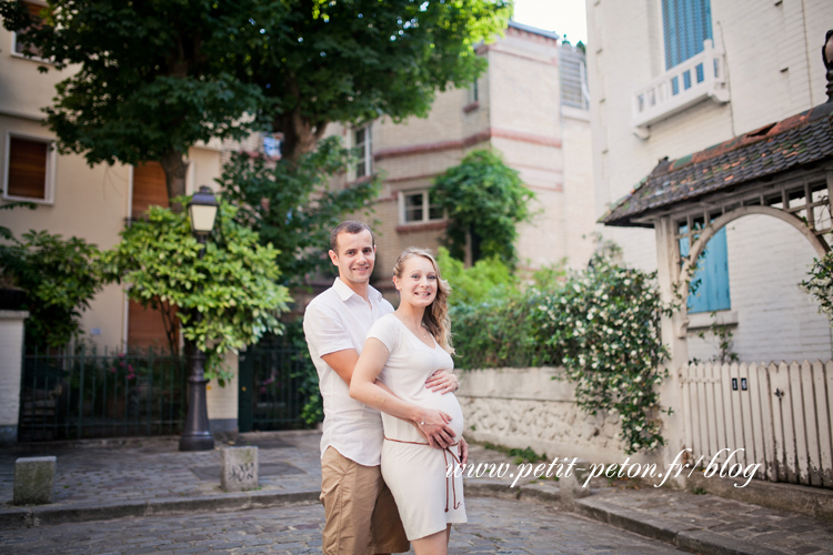 Photographe femme enceinte Paris en extérieur