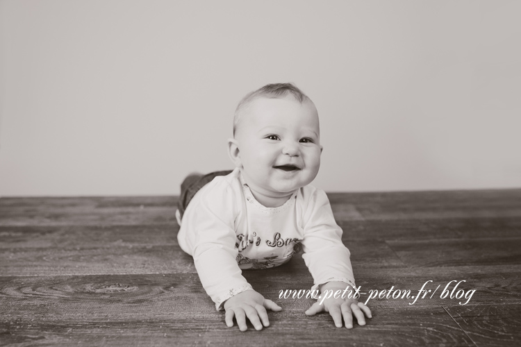 Photographe de bébé studio Paris