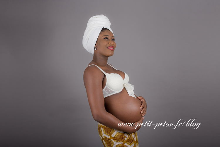 Photographe femme enceinte paris studio