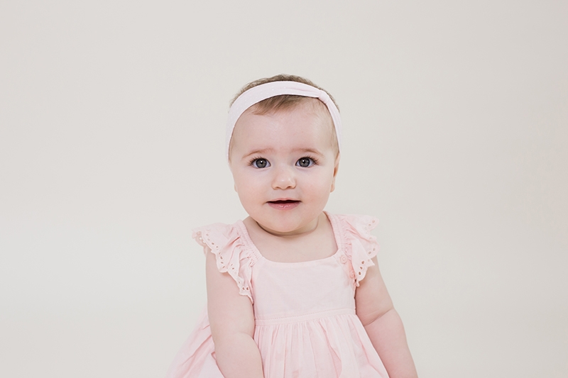 Photographe de bébé studio Val de Marne