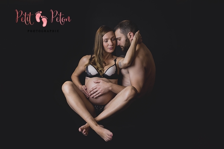 Photo femme enceinte studio paris