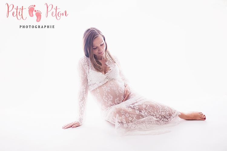 Photo femme enceinte studio paris