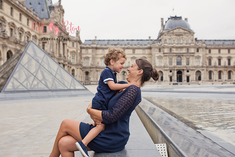 photo famille louvre